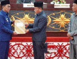 Rapat Paripurna DPRD Murung Raya Membahas Pertanggung jawaban APBD 2024 dan RAPBD Perubahan 2025