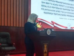 Rapat Paripurna ke-7 DPRD Murung Raya, Lita Norfiana Menyampaikan Laporan Panitia Kerja