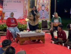 Dina Maulidah Berbagi Pengalaman dengan Pengelola Dewan Kerja Pramuka